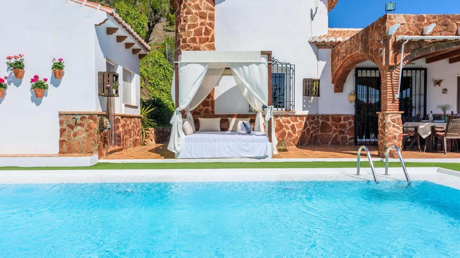Villa Las Palmeras De Torrox By Ruralidays Extérieur photo